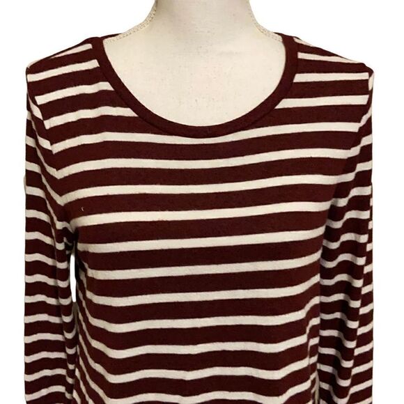 Old Navy Striped Long Sleeve Top - Picture 3 of 6